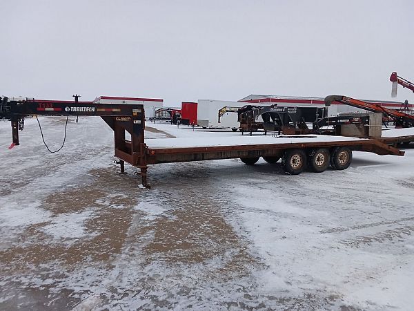 2009 Trailtech H370 24' + Beavertail Flat Deck Trailer