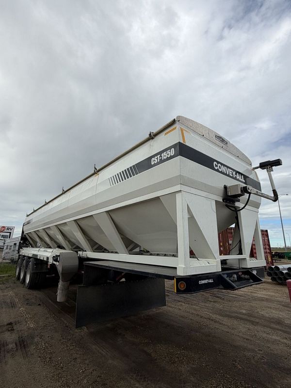 2023 Convey-All CST-1550 Seed Tender