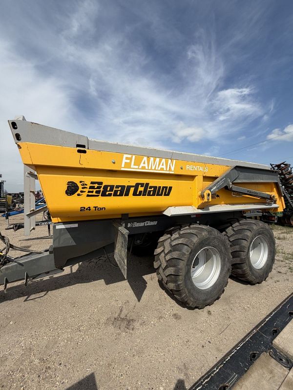 2022 BearClaw Construction Dump Trailer