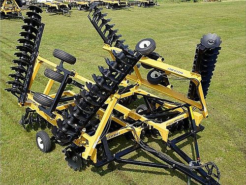 Kello-Bilt 225DOW - 38' Tandem Disc