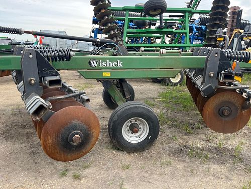 2016 Wishek 10' 842N Heavy Offset Breaking Disc