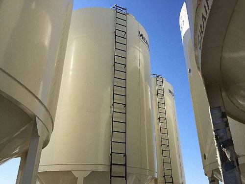 Meridian Grain Max 4000 Grain Bin