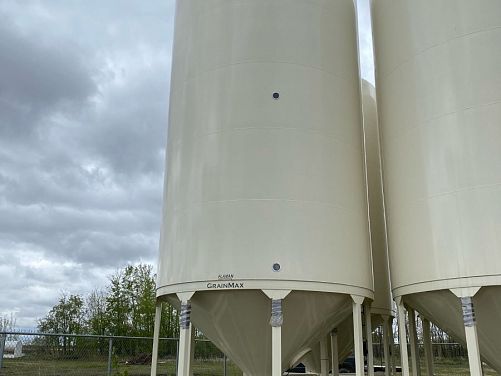 Meridian Grain Max 5000 Bin