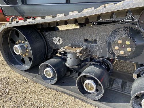 J&M 2032-22T Grain Cart