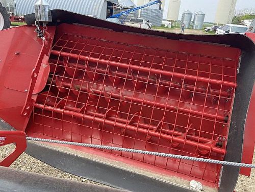 AGI X2 13-84 Swing Auger with Xtend