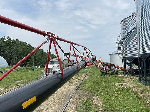 AGI X2 13-84 Swing Auger