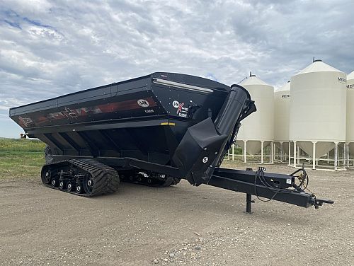 J&M 2032-22T Grain Cart