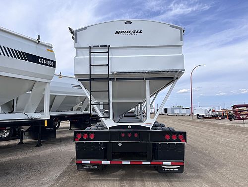 Haul All 1580 Side Draw Seed Tender