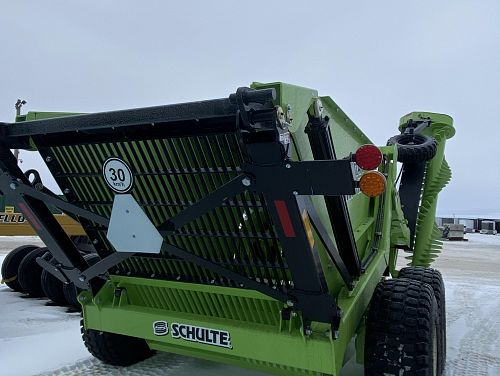 Schulte Spartan Rock Windrower Picker
