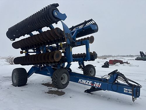 2023 High Speed 26' Kinze Disc