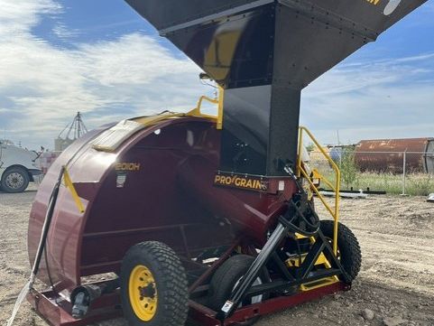 2026 Pro Grain B2010H Grain Bagger