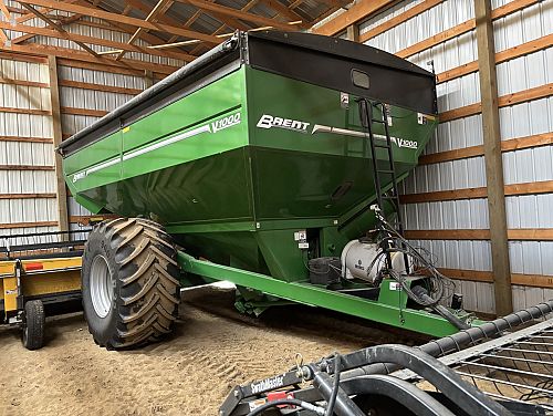 2017 Brent V1000 Grain Cart