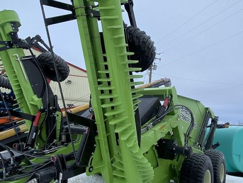 Schulte Spartan Rock Windrower Picker