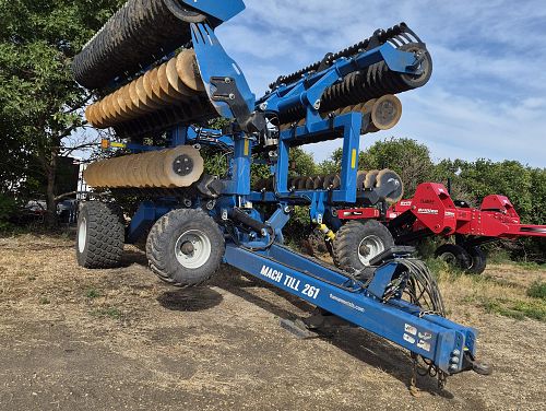 2023 Kinze High Speed 26' Mach Til Disc