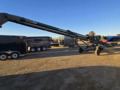 2021 Grainmax BCX3 15" x 49' Top Mount Conveyor