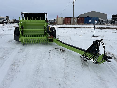 2025 Schulte Giant 2500 Rock Picker