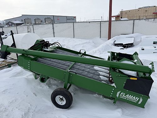 2024 Kwik Kleen 772 Grain Cleaner