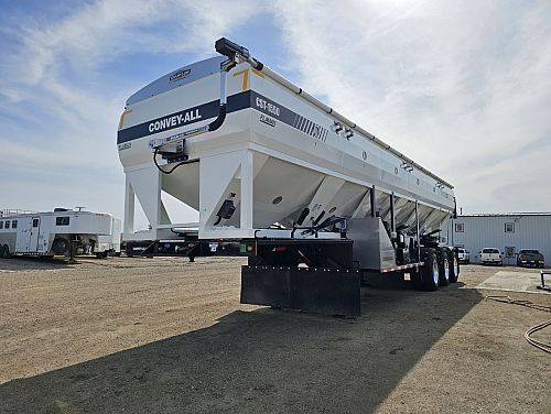2026 CST-1550 Seed Tender