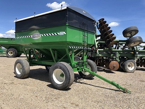 400 Bruns Green Gravity Wagon with 12 Ton Horst Wagon