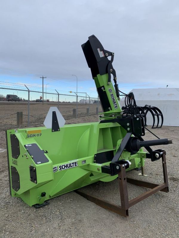 117" Schulte SDX117 Snow Blower Flaman Agriculture