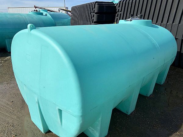 1600 Enduraplas Gallon Fertilizer Transport Tank