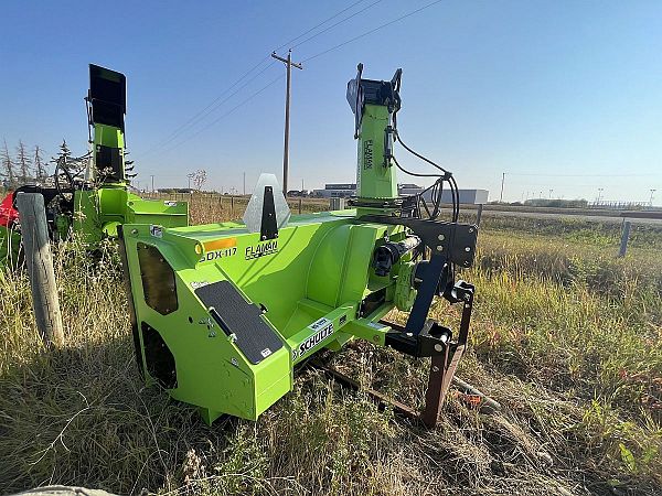 117" Schulte SDX-117 Snow Blower