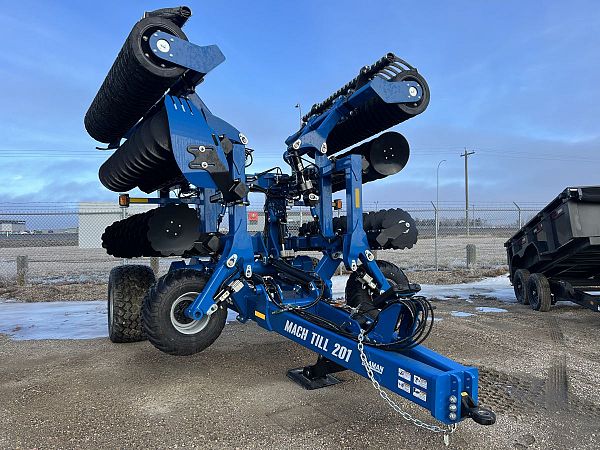 20' Kinze Mach Till 201 High Speed Disc