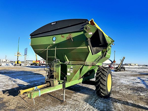Unverferth GC 4900 Grain Cart