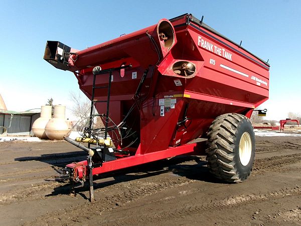 2009 J&M 875 Grain Cart