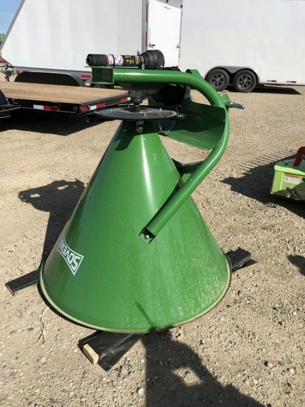 Sovema 3pt Fertilizer Spreader with Agitator Flaman Agriculture