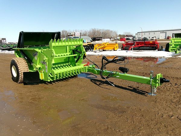 Schulte Giant 2500 Rock Picker