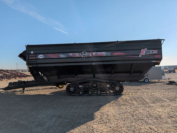 J&M 2032-20T Grain Cart