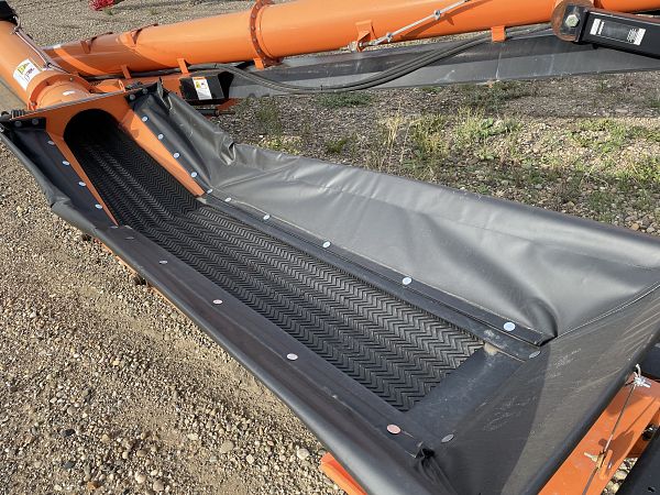 2015 Batco 1590