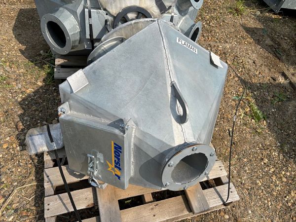 Norstar 6" Galvanized 4 Spout Distributor
