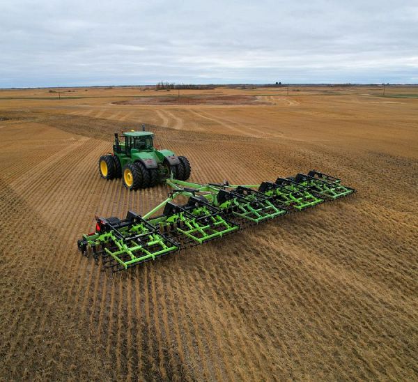 Schulte DHX-600 60' Disc Harrow