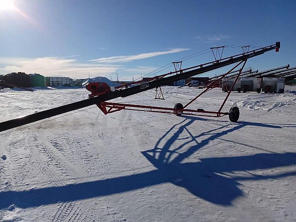 AGI WRX 8" x 71' EMD Auger