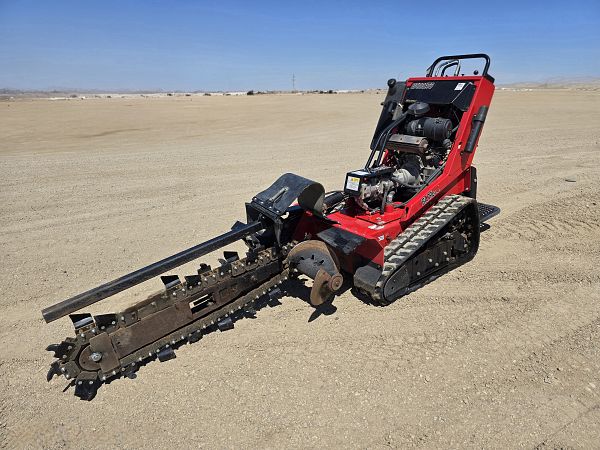 2017 36" Barreto Stand-On Track Trencher - Heavy Duty