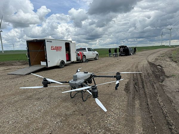 DJI Agras T50 Sprayer Spreader Drone Base Package