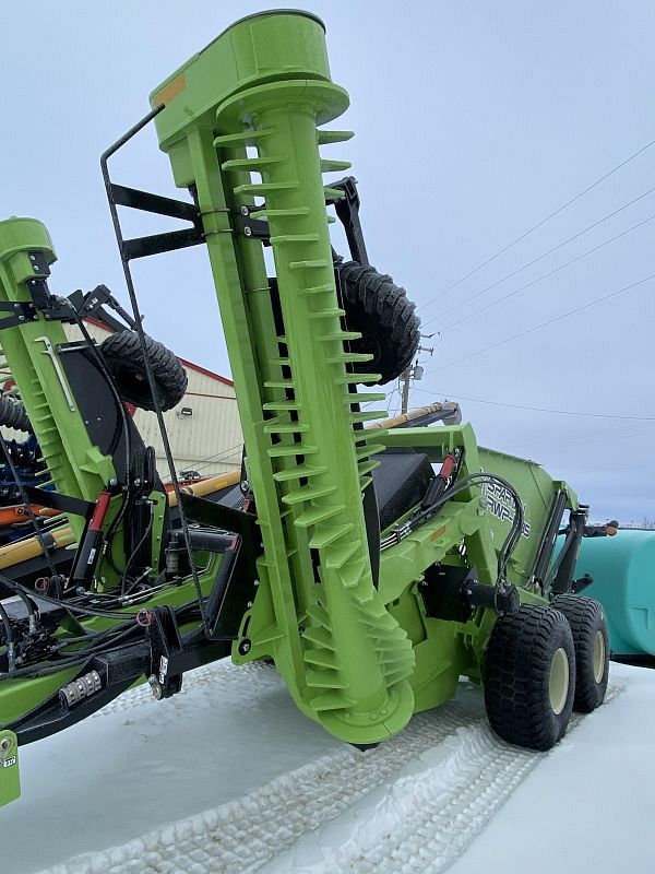 Schulte Spartan Rock Windrower Picker