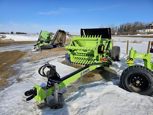 2026 Schulte 2500 Giant Rock Picker