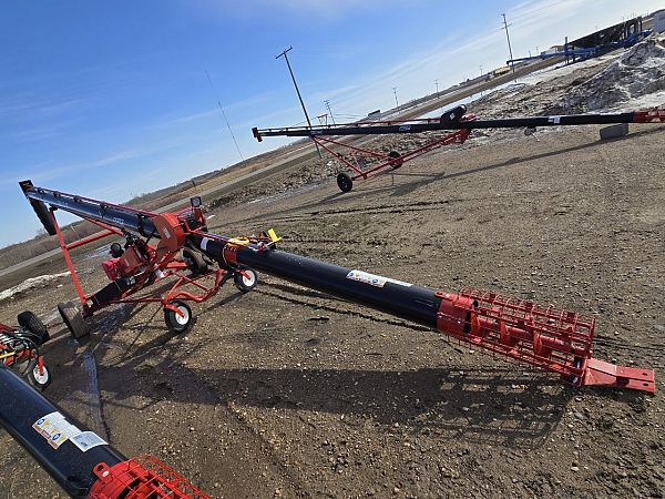 2026 AGI XTA 10" x 41' Auger
