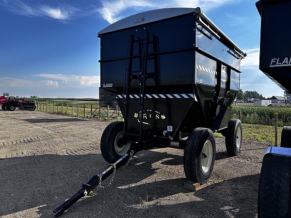 2026 Bruns 430 Grain Cart