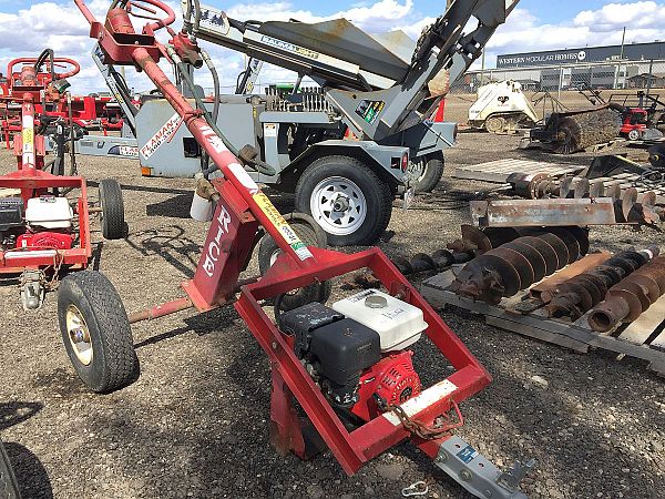 2004 Dirt Dawg Post Auger