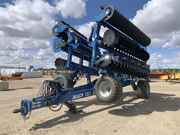 36' Kinze Model 362 Mach Till High Speed Disc