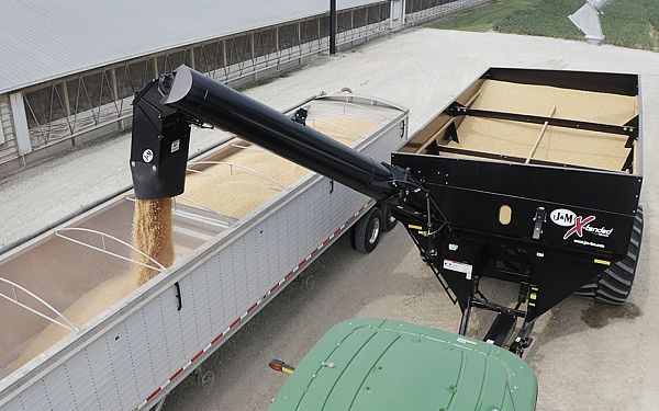 J&M 1112-20S X-Tended Right Side Unload Grain Cart