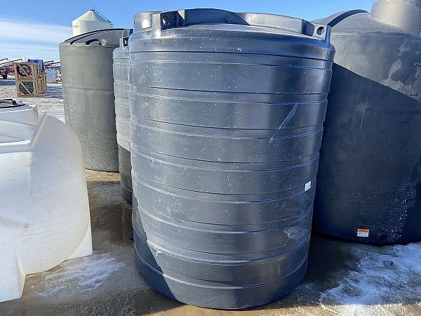 Enduraplas 870 US Gallon Black Flat Bottom Storage Tank