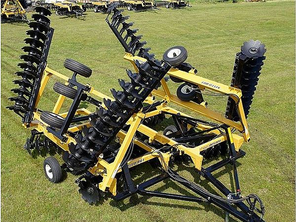 Kello-Bilt 225DOW - 38' Tandem Disc