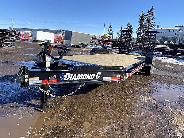 *Seasonal Clearout* 2024 Diamond C 20' Equipment Trailer