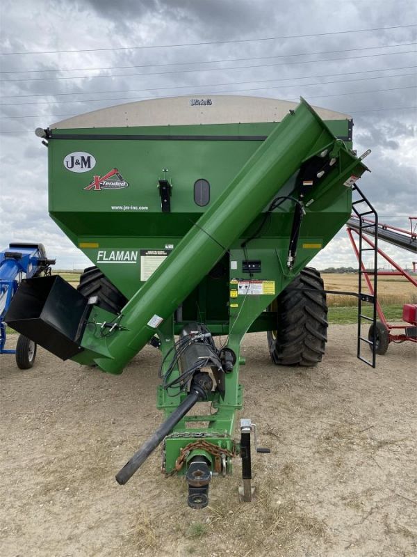 2016 J&M 875-18 Grain Cart