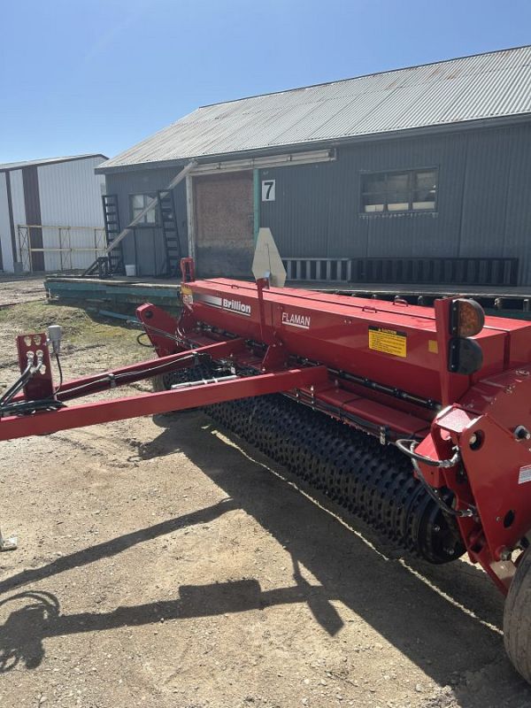 Brillion SSB-10 Grass Seeder w/ Front & Rear S Box